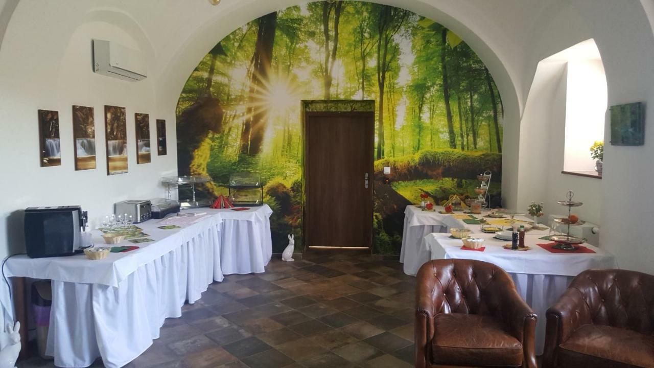 Penzion Polovnik Moldava nad Bodvou Esterno foto