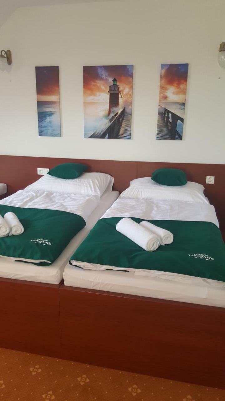 Penzion Polovnik Moldava nad Bodvou Esterno foto