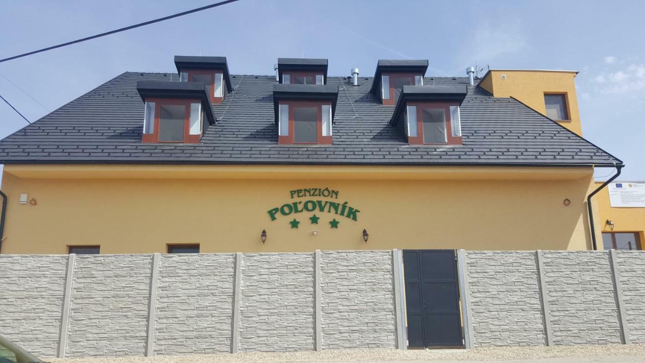 Penzion Polovnik Moldava nad Bodvou Esterno foto